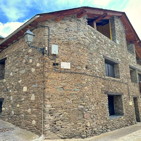 Refugi De Pedra I Fusta Amb Encant By Rural D'aneu Apartment