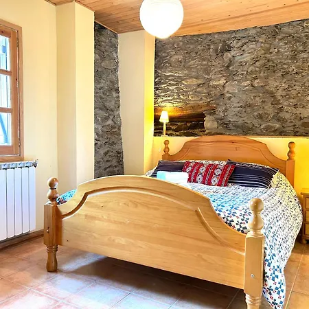 Apartment Refugi De Pedra I Fusta Amb Encant By Rural D'aneu *