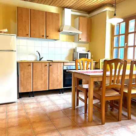 Refugi De Pedra I Fusta Amb Encant By Rural D'aneu Apartment *